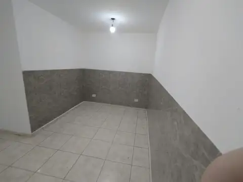 Depto Tipo Casa en Alquiler al Norte