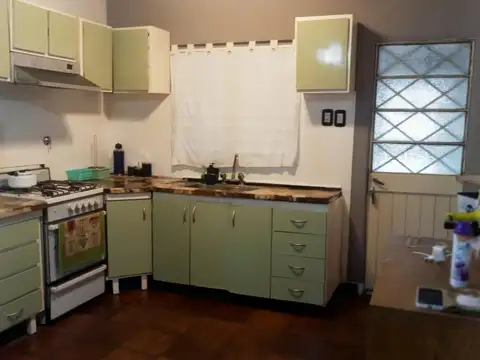 CASA BARRIO ZAPIOLA LUJAN