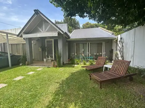 CASA VENTA EN CORIMAYO, TRES DORMITORIOS BURZACO