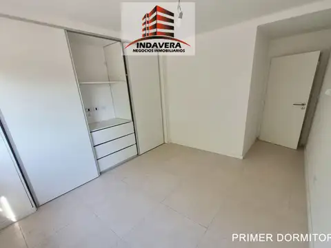 Depto Tipo Casa en Venta con 1 cocheras