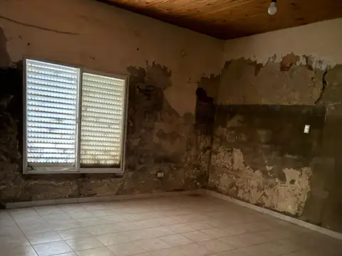 VENTA DE CASA EN PILAR