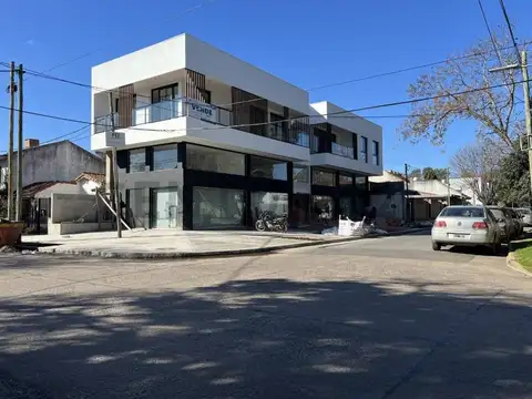 Local en Venta en City Bell, USD 120.000