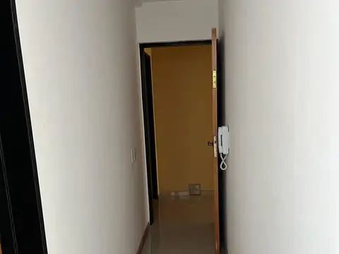 (LEG-1371) PASO al 2400 - IMPECABLE ESTAD0- A METRO DE AV. MOSCONI