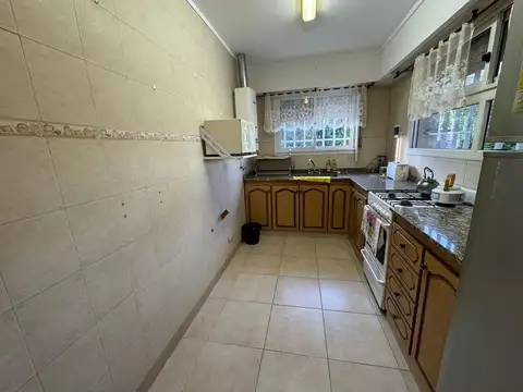 Casa 3 ambientes con 2 baños