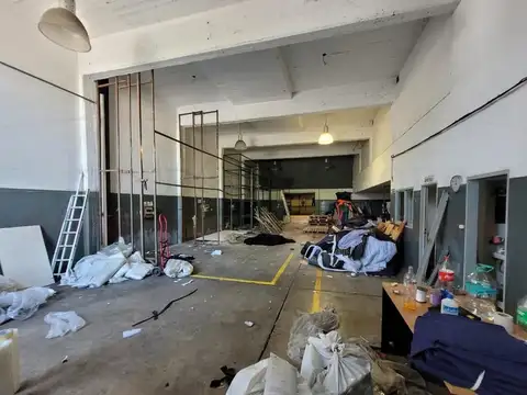 Galpon en Alquiler en Lomas Del Mirador, $ 3.000.000