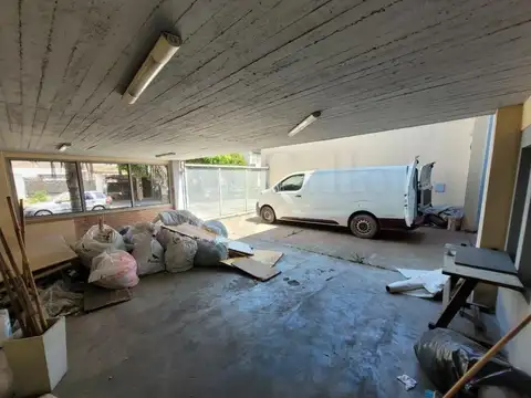 EXCELENTE GALPÓN DE 540 M2 A 5 CUADRAS DE AV GRAL. PAZ