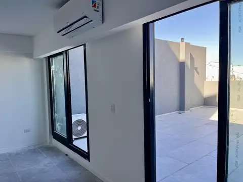 Laprida al 1300