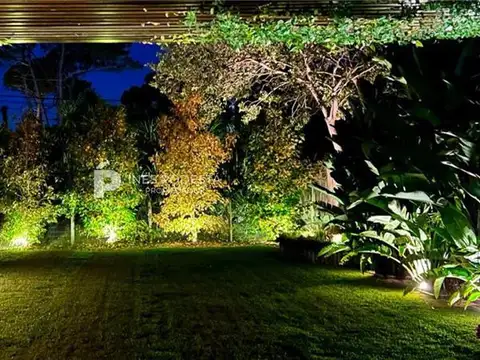 Mansa a 500 mts de la costa