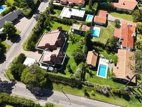 CASAS - CASA - MANSA, PUNTA DEL ESTE