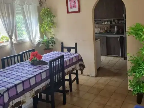 Av Fernandez De La Cruz 5791