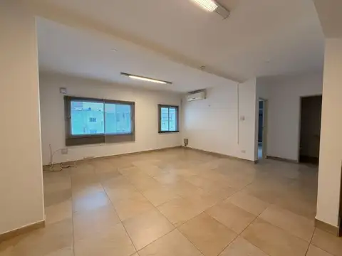 Departamento en Alquiler en Acassuso, $ 750.000