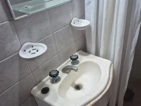 Local en Venta en Berazategui, USD 195.000