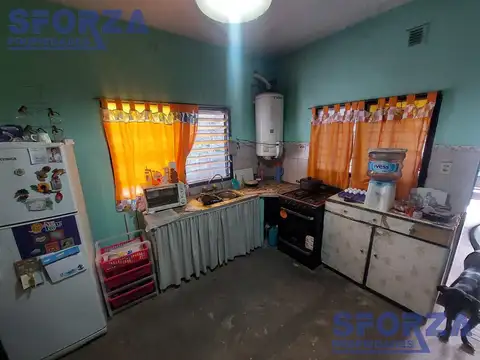 Casa 3 ambientes con 1 baño