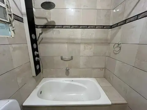 Casa quinta en  Venta de 170.000m2 ubicado en Maquinista F. Savio Este