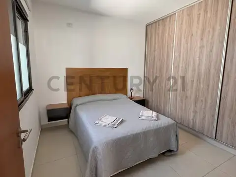Departamento en Alquiler con 1 cocheras