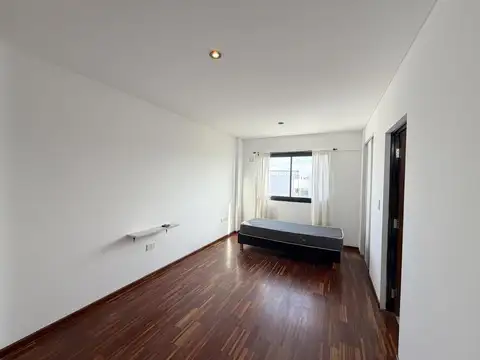 Departamento monoambiente en alquiler, La Plata.