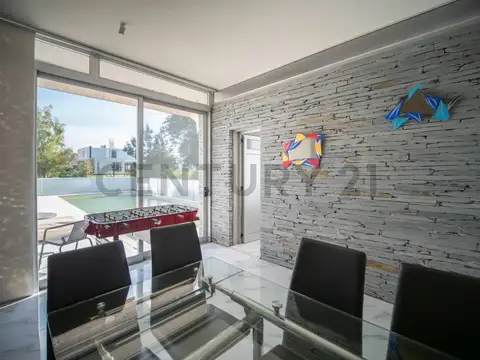 Casa en Venta en Lomas De City Bell, USD 575.000