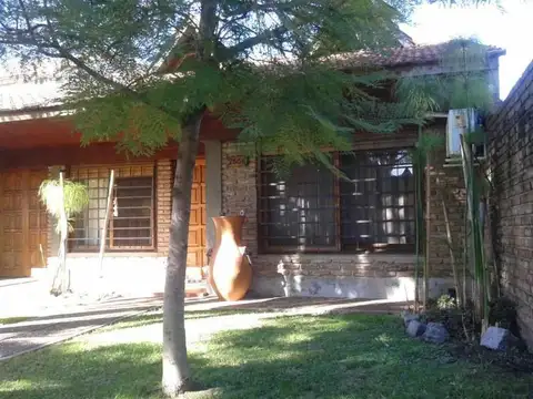 Casa  en Venta ubicado en Quilmes Oeste, Quilmes, G.B.A. Zona Sur