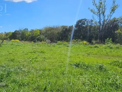 NOT. Venta Lote en Cul de Sac. Barrio Las Marías. Capilla del Señor. José Serapio Sosa al 100