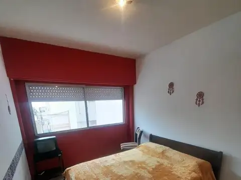 Santa Fe 2362 , Piso 4