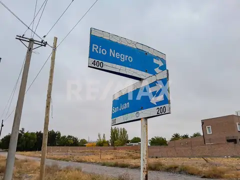 San Juan y Rio Negro 400