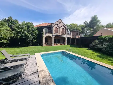 Casa de 5 ambientes   playroom con cochera en venta en Santa Rita, Las Lomas de San Isidro