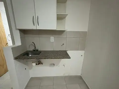 VENTA DE DEPARTAMENTO MONOAMBIENTE, ROSARIO.