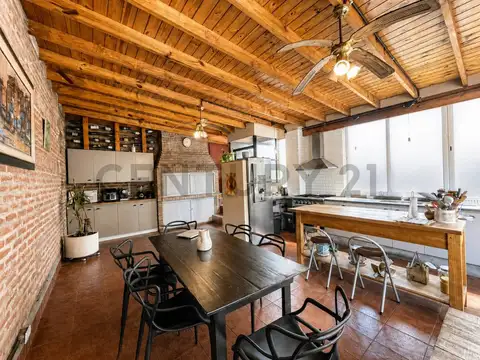 VENTA PH 6 AMB - SIN EXPENSAS Y TERRAZA PROPIA - ALMAGRO