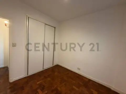 Las Heras 3300, Piso 2
