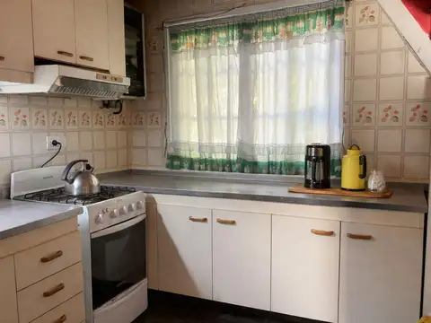Casa 4 ambientes con 3 baños