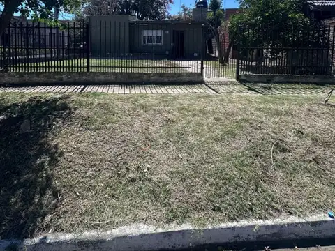 Casa en Alquiler en Gregorio de Laferrere, $ 1.200.000