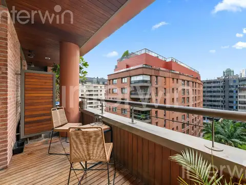 Departamento en Alquiler con 2 cocheras