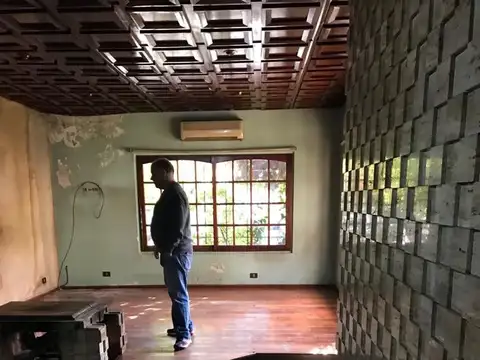 Casa con parque a la Venta