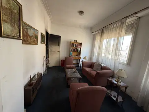 VENTA  4 AMBIENTES - FRENTE - A RECICLAR IDEAL INVERSORES  - SAN CRISTOBAL /  CONSTITUCION