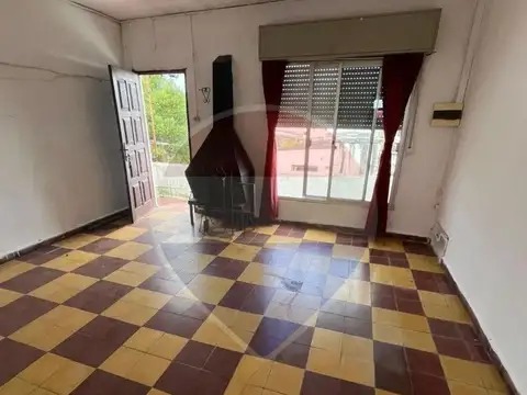 Avenida Aparicio Saravia 400