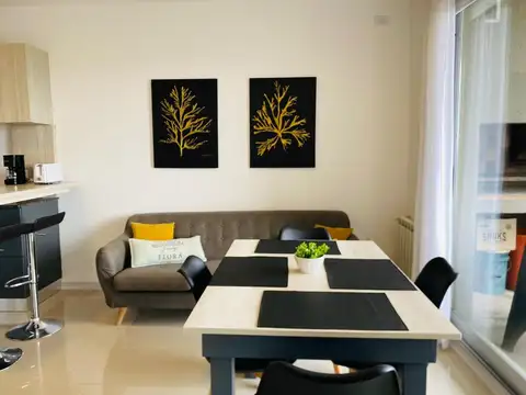 Avenida Arquitecto Jorge Bunge 1500