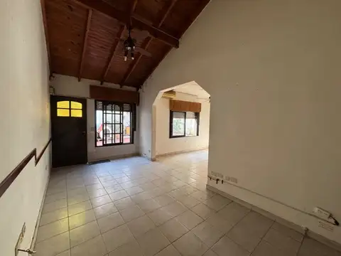 Depto Tipo Casa en Venta de 2 dormitorios