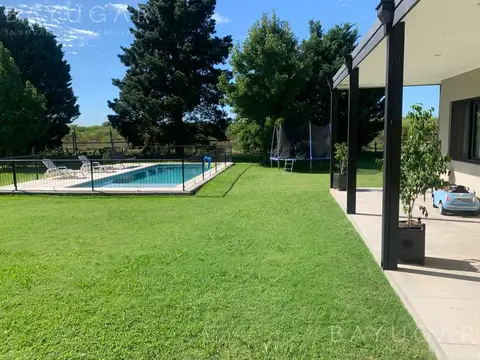 Casa en Venta de 4 dormitorios