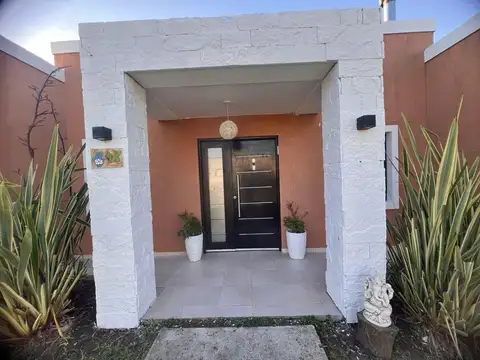 CASA EN VENTA EN BARRIO BELLEVILLE