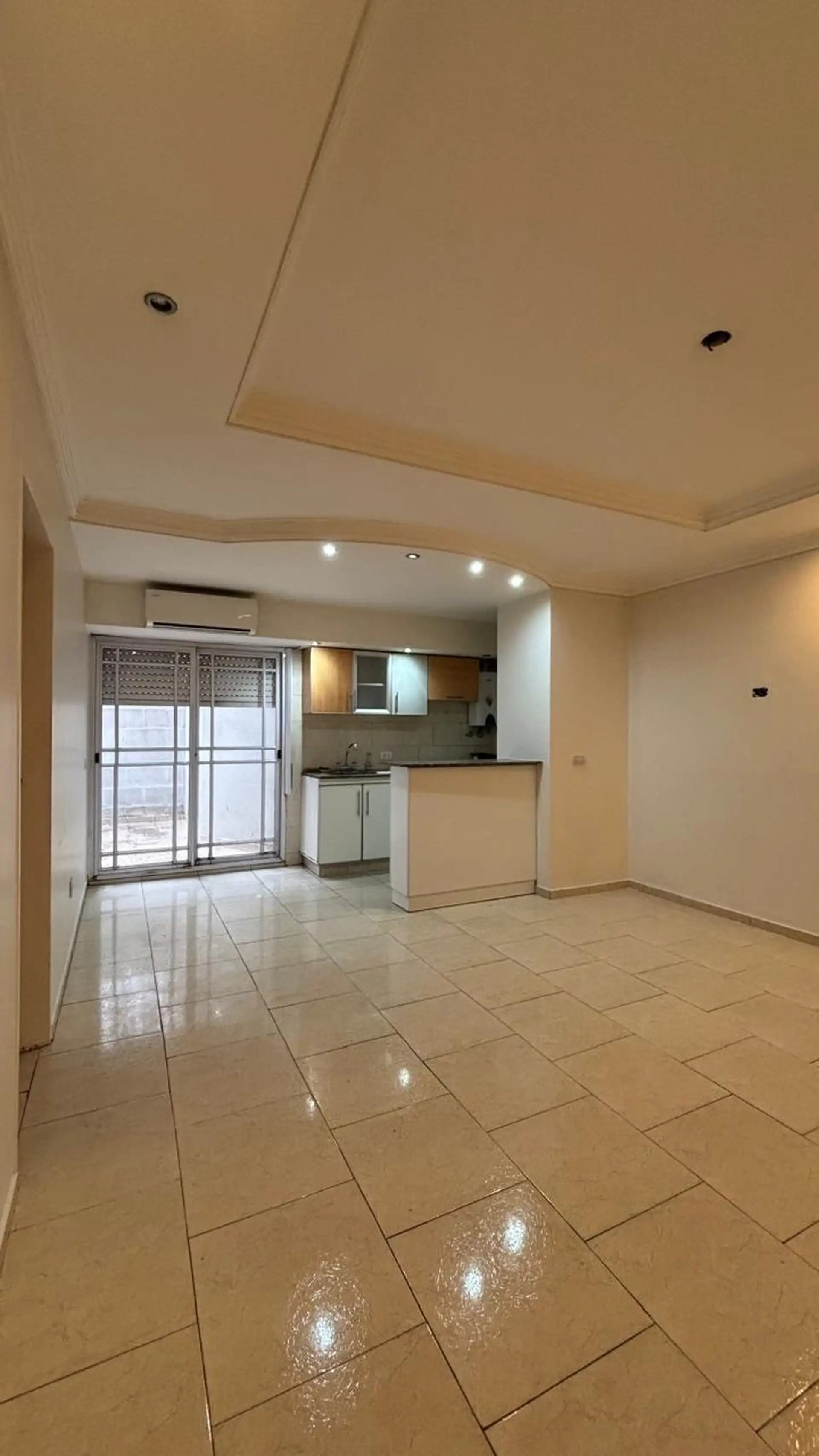 Departamento en Alquiler en Mataderos, $ 800.000