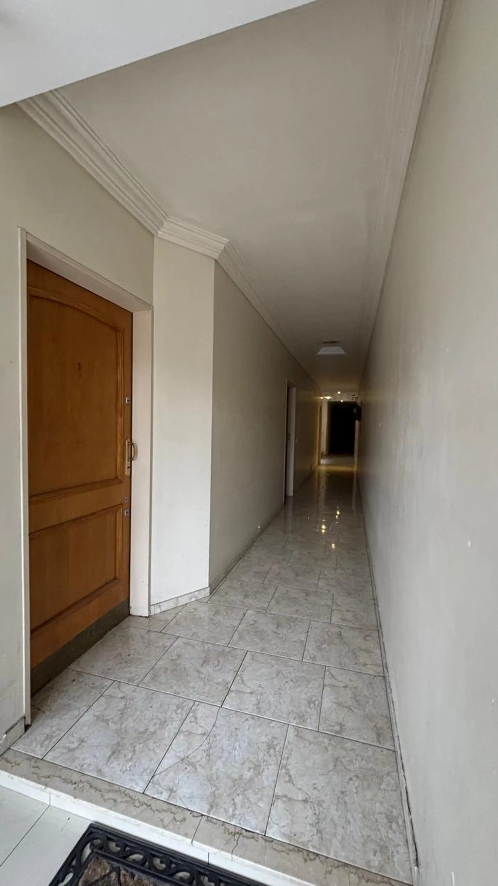 PIZARRO 6000, Piso P.B