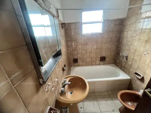CASA TIPO PH - 3 Dor + Ambientes + c/Terraza
