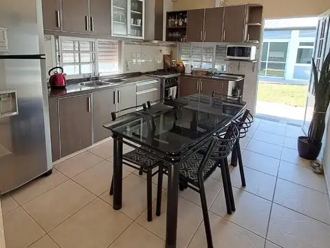 Casa en Venta en San Nicolás de los Arroyos, USD 110.000