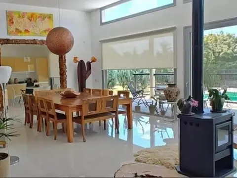 Casa en Venta de 5 dormitorios