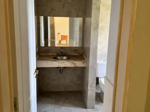 Venta o alquierl casa 4 ambientes en Barrio San Alfonso. Posibilidad de Financiar