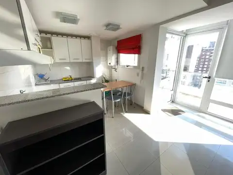 Venta de amplio monoambiente en Zona Rio 