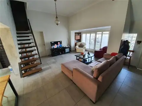 Casa en Venta en Banfield, USD 200.000