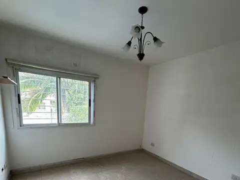 Intendente Abel Costa 200, Piso 1