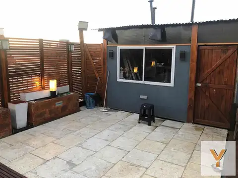 Depto Tipo Casa en Venta de 3 ambientes