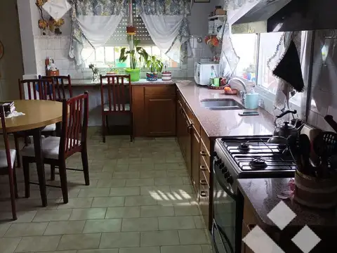 Venta 4.8 Hectáreas con CASA - Cipolletti - Rio Negro